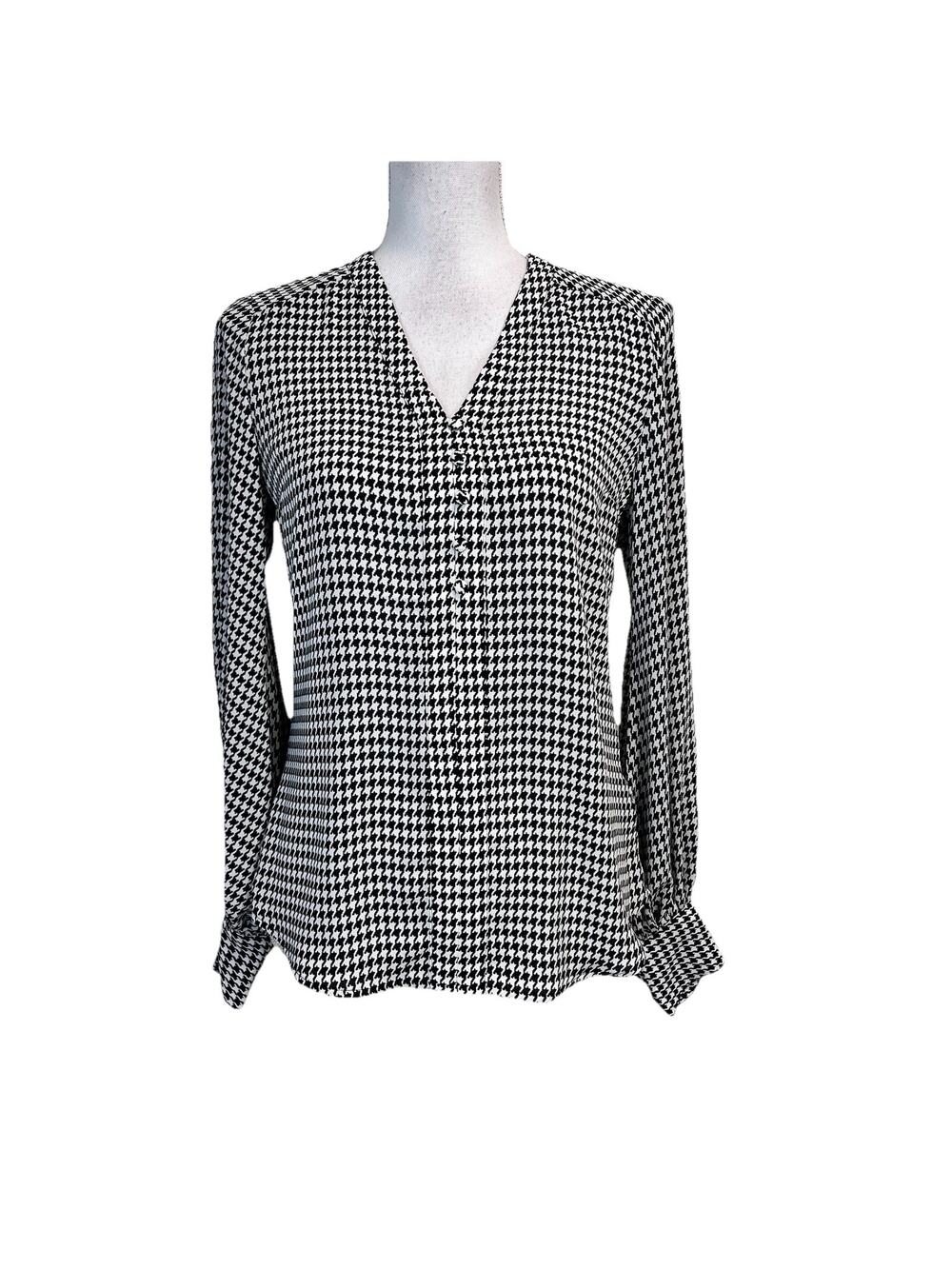 Express Blouse size Extra Small Black White Hounds Tooth Career Professional